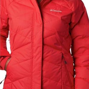 Warm Columbia ski jacket xs.. Omni heat protection. Excellent condition